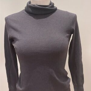 Banana Republic Charcoal Turtleneck Sweater
